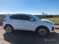 Usata Kia Sportage Style 116 CV (85 kW) 2017 Bianco SUV