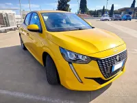 Usata Peugeot 208 101 CV (74 kW) 2021 Giallo Utilitaria