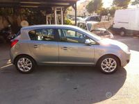 Usata Opel Corsa Cosmo 95 CV (69 kW) 2011 Grigio Berlina