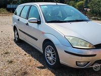 Usata Ford Focus 116 CV (85 kW) 2003 Grigio Station wagon