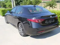 Usata Alfa Romeo Giulia Business 136 CV (100 kW) 2019 Nero Berlina