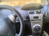 Usata Toyota Yaris Style 69 CV (50 kW) 2008 Grigio Utilitaria