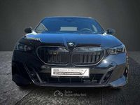Usata BMW 520 M Sport 197 CV (144 kW) 2025 Grigio Station wagon