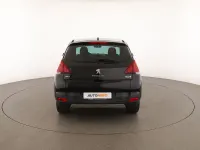 Usata Peugeot 3008 Allure 120 CV (88 kW) 2016 Nero SUV