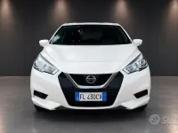 Usata Nissan Micra 71 CV (52 kW) 2017 Beige Utilitaria