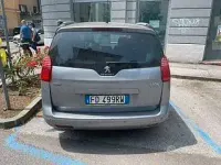 Usata Peugeot 5008 150 CV (110 kW) 2016 Grigio Monovolume