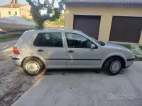 Usata VW Golf IV 75 CV (55 kW) 2000 Grigio Berlina