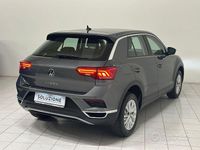 Usata VW T-Roc Business 116 CV (85 kW) 2021 Grigio SUV