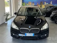Usata BMW 218 Luxury Line 150 CV (110 kW) 2017 Nero Station wagon