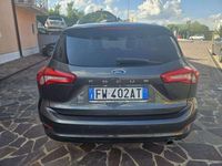 Usata Ford Focus Titanium 120 CV (88 kW) 2019 Grigio Station wagon
