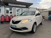 Usata Lancia Ypsilon Silver 69 CV (50 kW) 2018 Beige Utilitaria
