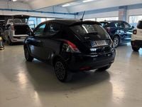Usata Lancia Ypsilon Gold 69 CV (50 kW) 2023 Nero Utilitaria