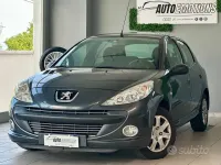 Usata Peugeot 206 60 CV (44 kW) 2010 Grigio Berlina