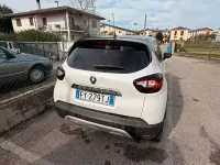 Usata Renault Captur 90 CV (66 kW) 2019 Bianco SUV