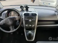 Usata Opel Agila 65 CV (47 kW) 2008 Verde Utilitaria