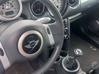 Usata Mini ONE 90 CV (66 kW) 2004 Utilitaria