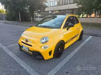 Usata Abarth 595C 145 CV (106 kW) 2018 Giallo Cabrio