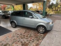 Usata Audi A2 Comfort 110 CV (80 kW) 2003 Grigio Utilitaria