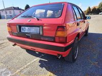 Usata Lancia Delta 196 CV (144 kW) 1989 Rosso Utilitaria