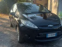 Usata Ford Fiesta 97 CV (71 kW) 2010 Nero Berlina