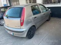 Usata Fiat Punto 60 CV (44 kW) 2000 Grigio Utilitaria