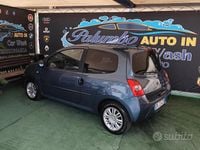 Usata Renault Twingo Dynamique 58 CV (42 kW) 2007 Blu Utilitaria