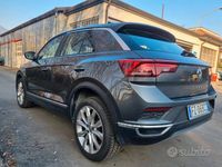 Usata VW T-Roc Advance 116 CV (85 kW) 2019 Grigio SUV