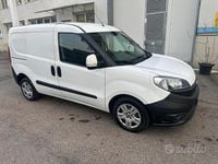 Usata Fiat Doblò 120 CV (88 kW) 2015 Monovolume