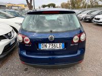 Usata VW Golf IV Sportline 140 CV (102 kW) 2005 Blu Berlina