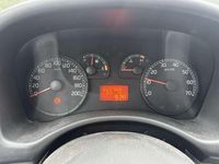 Usata Fiat Punto 60 CV (44 kW) 2004 Blu/azzurro Utilitaria