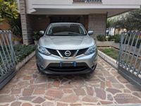 Usata Nissan Qashqai 115 CV (84 kW) 2015 Grigio SUV
