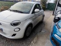 Usata Fiat 500e Action 69 kW (95 CV) 2021 Bianco Berlina