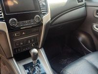 Usata Mitsubishi L200 150 CV (110 kW) 2020 Grigio Pick-up