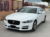 Usata Jaguar XE Pure 180 CV (132 kW) 2016 Bianco Berlina