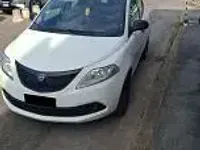 Usata Lancia Ypsilon 69 CV (50 kW) 2018 Bianco Utilitaria