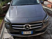 Usata Mercedes B180 116 CV (85 kW) 2021 Grigio Monovolume
