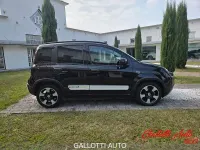 Nuova Fiat Panda Cross 69 CV (50 kW) 2025 Rosso Utilitaria