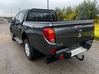 Usata Mitsubishi L200 Invite+ 136 CV (100 kW) 2011 Nero Pick-up