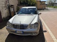 Usata Mercedes C220 Avantgarde 150 CV (110 kW) 2004 Berlina