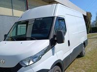 Usata Iveco Daily 150 CV (110 kW) 2015 Bianco Furgone