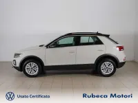 Usata VW T-Roc Life 110 CV (80 kW) 2023 Beige SUV