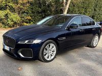 Usata Jaguar XF R-Dynamic 204 CV (150 kW) 2021 Blu/azzurro Berlina