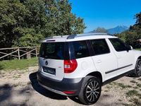 Usata Skoda Yeti 105 CV (77 kW) 2012 Bianco SUV