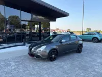 Usata Alfa Romeo Giulietta 105 CV (77 kW) 2013 Grigio Utilitaria