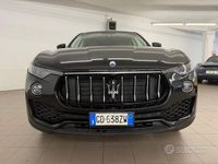 Usata Maserati Levante 350 CV (257 kW) 2021 Nero SUV