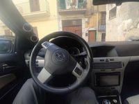Usata Opel Astra GTC 125 CV (91 kW) 2007 Coupé