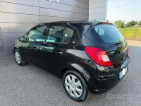 Usata Opel Corsa Cosmo 80 CV (58 kW) 2008 Nero Utilitaria