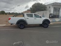 Usata Mitsubishi L200 87 CV (63 kW) 2011 Bianco Pick-up
