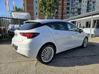 Usata Opel Astra Innovation 110 CV (80 kW) 2016 Bianco Berlina