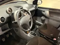 Usata Peugeot 107 Allure 68 CV (50 kW) 2010 Grigio Utilitaria
